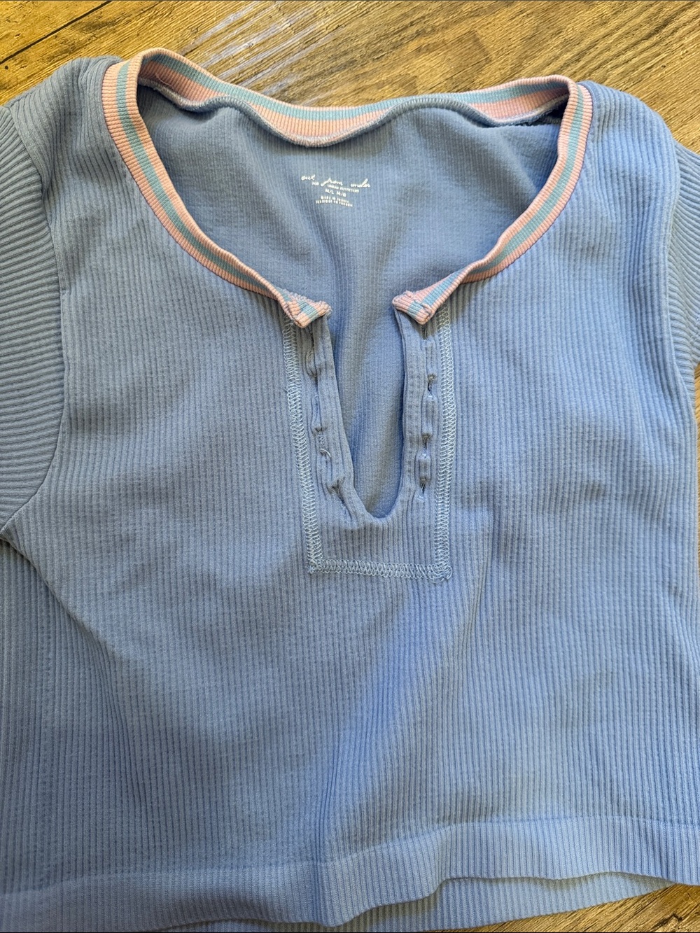 Urban Outfitters Sky Blue Ribbed Tank with Pink Trim - Picture 3 of 4